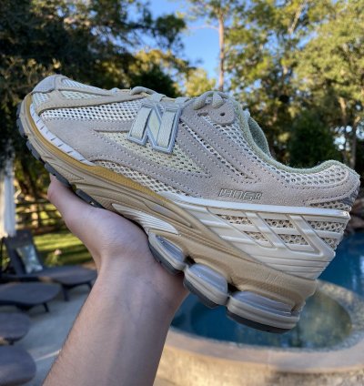 Size 11 New Balance 1906r Auralee Bone White Tan M1906rau