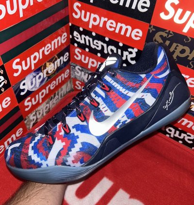 Nike Kobe 9 Em Low Indpendence Day 646701-104 Size 13