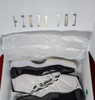 Size 12 - Jordan 11 Retro Mid Gratitude Defining Moments