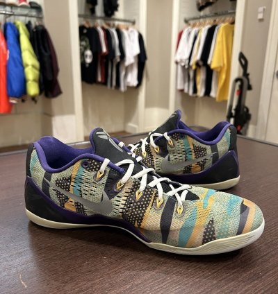 Nike Kobe 9 Em Low Unleashed