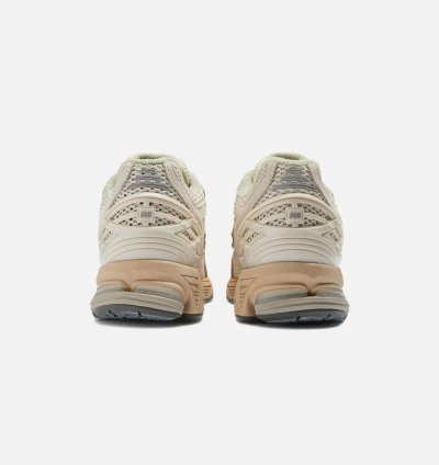 Size 12 New Balance 1906r Auralee Bone White Tan M1906rau