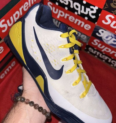 Nike Kobe 9 Ix Low Id Size 8 688501-997 Michigan