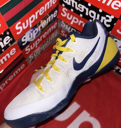 Nike Kobe 9 Ix Low Id Size 8 688501-997 Michigan