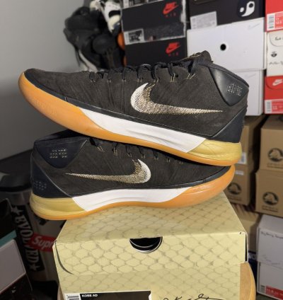 Nike Kobe Ad Black Gum
