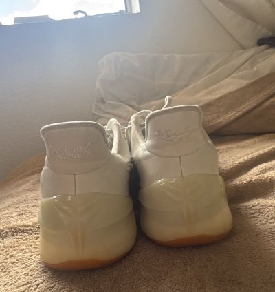 Nike Kobe Ad Light Bone Basketball Sneakers