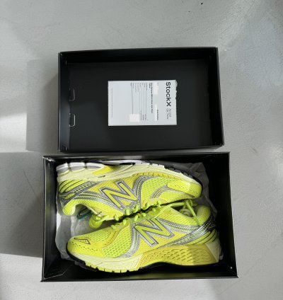 Size 9 - New Balance 860v2 Aime Leon Dore Yellow Silver
