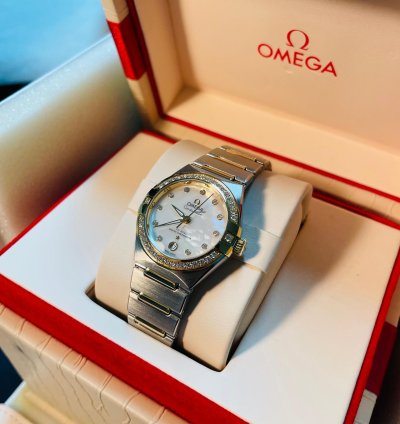 Omega Constellation Co-axial Master Chronometer Full Set - Gold Diamonds
