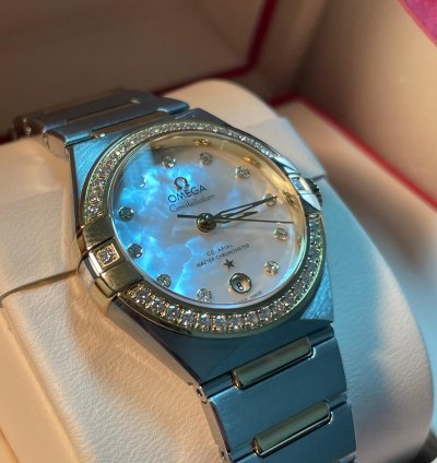 Omega Constellation Co-axial Master Chronometer Full Set - Gold Diamonds