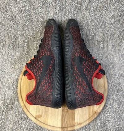 Nike Kobe Black Mamba Instinct University Bred Red Men 9 5