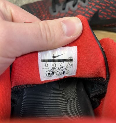 Nike Kobe Black Mamba Instinct University Bred Red Men 9 5