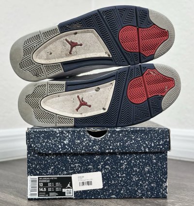 Air Jordan 4 Retro Midnight Navy