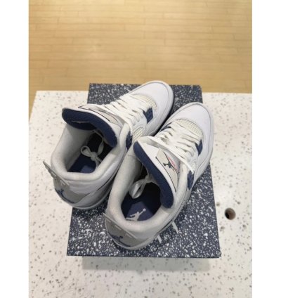 Air Jordan 4 Retro Midnight Navy