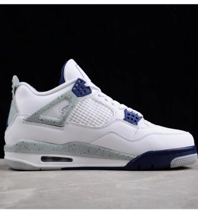 Air Jordan 4 Retro Midnight Navy