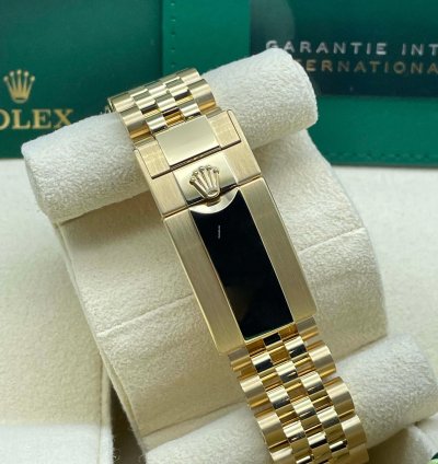 Rolex Gmt-master Ii Yellow Gold 126718grnr 2025