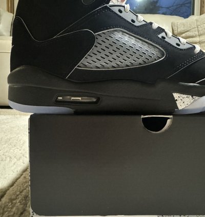 Size 9 - Air Jordan 5 Retro Og Black Metallic Reimagined