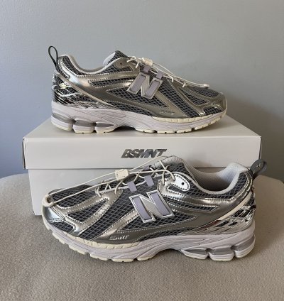The Basement New Balance 1906r In Silver
