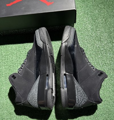 Size 9 5 - Air Jordan 3 Retro 2025 Black Cat