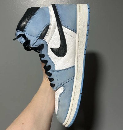 Air Jordan 1 Retro High Og University Blue