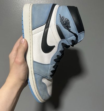 Air Jordan 1 Retro High Og University Blue