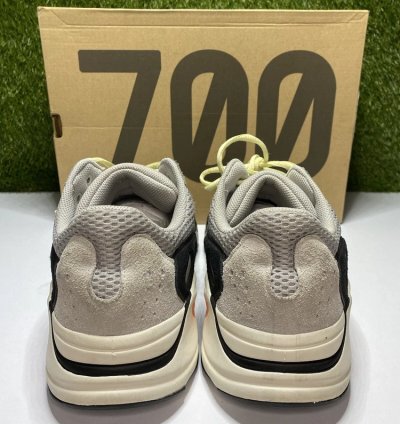 Adidas Yeezy Boost 700 Wave Runner