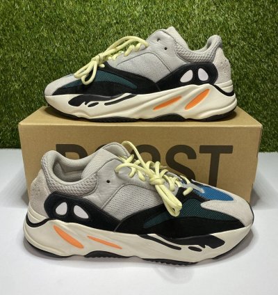 Adidas Yeezy Boost 700 Wave Runner