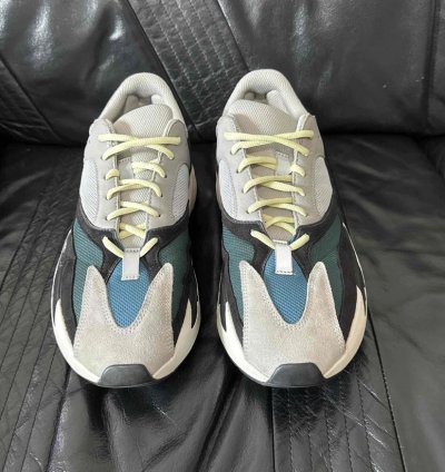 Adidas Yeezy Boost 700 Wave Runner