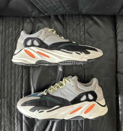 Adidas Yeezy Boost 700 Wave Runner