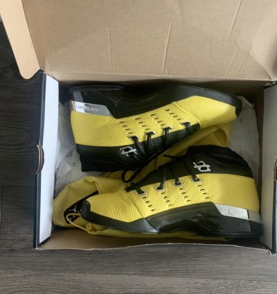 Solefly Air Jordan 17 Retro Low Reverse Lightning 2018