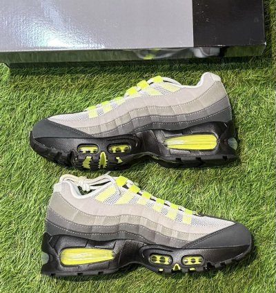 Nike Air Max 95 Og Big Bubble Neon