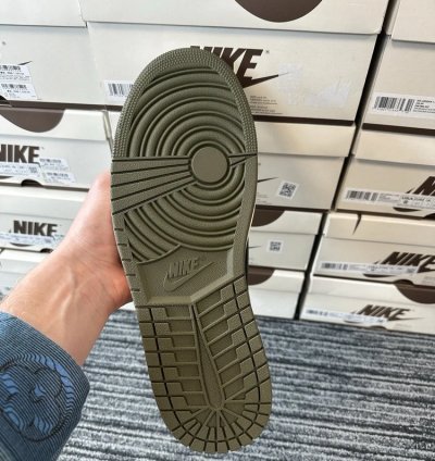 Air Jordan 1 Retro Low Og Sp Travis Scott Reverse Mocha