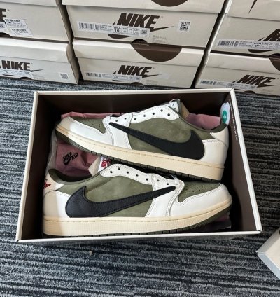 Air Jordan 1 Retro Low Og Sp Travis Scott Reverse Mocha