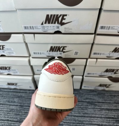 Air Jordan 1 Retro Low Og Sp Travis Scott Reverse Mocha