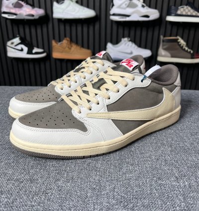 Air Jordan 1 Retro Low Og Sp Travis Scott Reverse Mocha