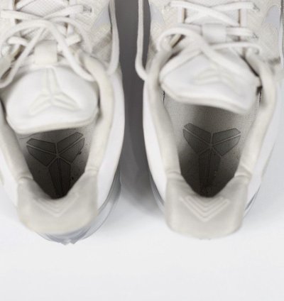 Nike Kobe Chrome