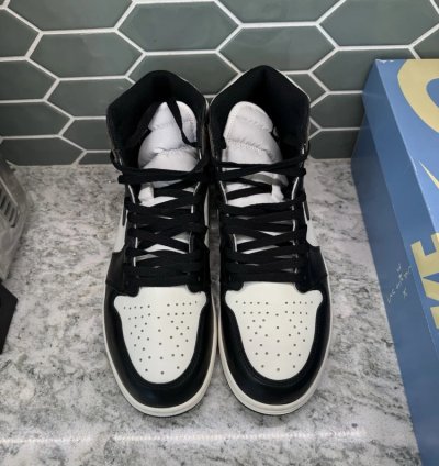 Air Jordan 1 Retro High Dark Mocha