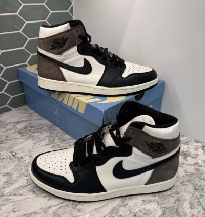 Air Jordan 1 Retro High Dark Mocha