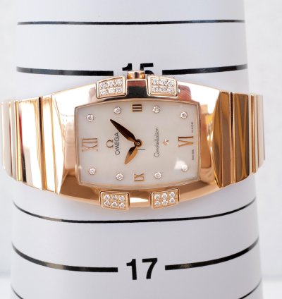 Omega Constellation Quartz Quadrella Quartz 18k Rose Gold Mop Dial