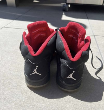 Supreme Jordan 5 Black