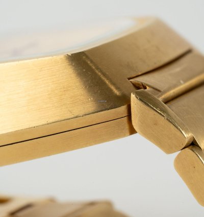 Omega Constellation Quartz Vintage Omega Constellation Electroquartz Beta 21 In 18k Gold With Original Box Reference 196 006 From The 1970s