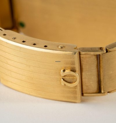Omega Constellation Quartz Vintage Omega Constellation Electroquartz Beta 21 In 18k Gold With Original Box Reference 196 006 From The 1970s