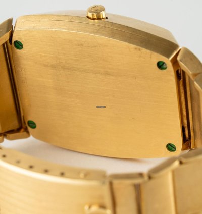 Omega Constellation Quartz Vintage Omega Constellation Electroquartz Beta 21 In 18k Gold With Original Box Reference 196 006 From The 1970s