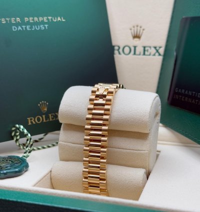 Rolex Lady-datejust New 2025 Mother Of Pearl Diamond Dial 18k Gold Fluted President Bracelet