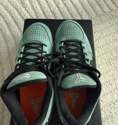 Nike Kobe Iv Protro Girl Dad Size 8