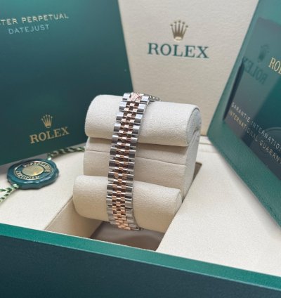 Rolex Lady-datejust New 2025 Mother Of Pearl Diamond Dial Diamond Bezel Two Tone Rose Gold