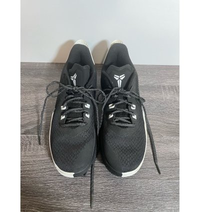 Nike Kobe Mamba Fury Black White Ck2087-001 Size 9 Pre-owned