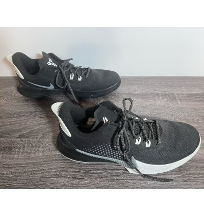 Nike Kobe Mamba Fury Black White Ck2087-001 Size 9 Pre-owned