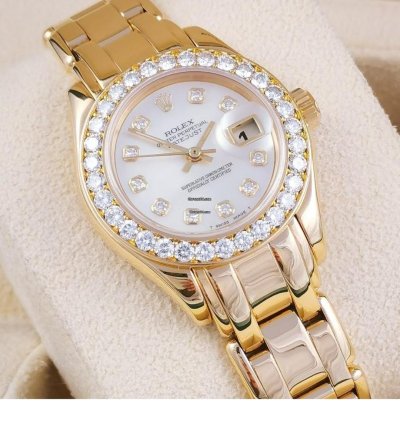Rolex Lady-datejust Pearlmaster 18k Yellow Gold Mop Dial And Original Diamonds