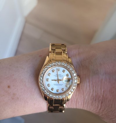 Rolex Lady-datejust Pearlmaster 18k Yellow Gold Mop Dial And Original Diamonds