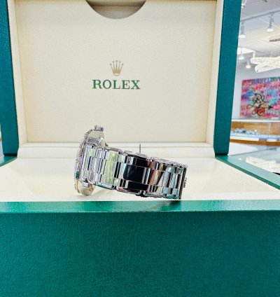 Rolex Lady-datejust Pearlmaster Masterpiece 81319 18k White Gold 34mm Mop Dial 12 Diamond Bezel Unworn