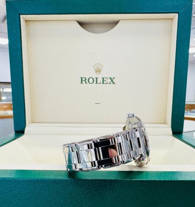 Rolex Lady-datejust Pearlmaster Masterpiece 81319 18k White Gold 34mm Mop Dial 12 Diamond Bezel Unworn